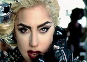 Lady Gaga miluje extravagantní účesy
