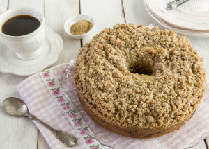 Nepečený dort s jahodami a lahodným krémem, který vás osvěží lépe než zmrzlina