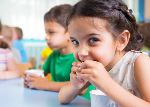 Zdravá svačinka pro vaše děti: Domácí mléčný řez bez mouky
