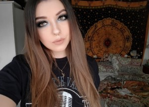 Menopauza v 17 letech: Příběh dívky, která kvůli své nemoci nikdy nezaloží rodinu