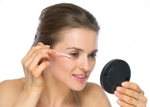 Plastové tyčinky do uší hlásí konec: Pro úpravu make-upu použijte jejich eko varianty