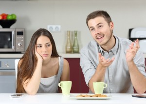 Co ženy na mužích absolutně nesnáší? Pánové, následující věci raději nedělejte