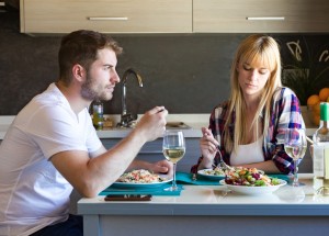 Vztah z lásky, nebo z vypočítavosti: Jak je to u vás?