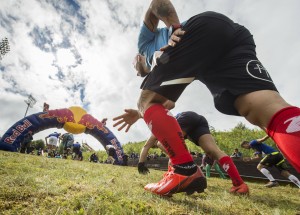 Tahle zátěž bude extrémní! Bratři Fuksové se před Red Bull 400 hecují, Eva Samková poběží poprvé