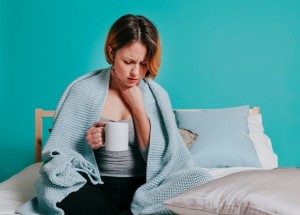 Za letní angínu mohou mokré plavky i klimatizace: Co dělat, aby nás tato nemoc nepřekvapila?