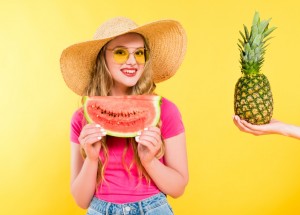 Exotické spalovače tuků jako součást letního jídelníčku: Zhubnete díky ananasu, melounu i granátovému jablku