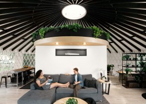 Bydlení na 65 m²: Mladý pár proměnil jurtu v moderní dům