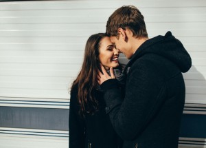 Žití s introvertem má spoustu výhod: A to zejména láskyplný partnerský vztah bez hádek