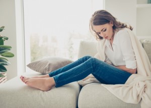 Jídelníček během menstruace: Která jídla zhoršují menstruační bolest, a která vám naopak uleví