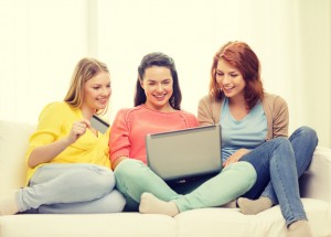 Second hand Genesis spustil nový e-shop: Nabízí jedinečné kousky oblíbených značek