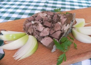 Vepřová pochoutka z lahve. Hodí se jako svačinka i večeře