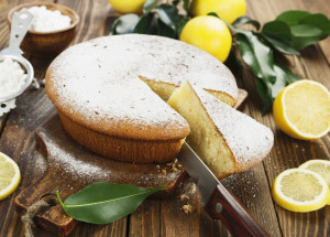 Citrónová bábovka s řeckým jogurtem