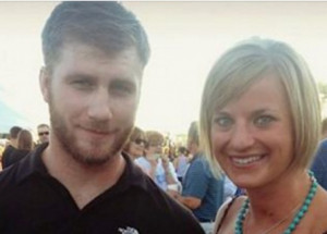 Během mise přišel o všechny končetiny. Reakce jeho přítelkyně překvapila všechny okolo