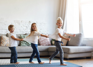 Prostřední děti mívají v rodině nejtěžší pozici. Díky tomu jsou však v životě dravější a úspěšnější