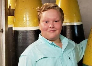 Na koronavirus zemřel teprve 13letý americký chlapec. Několik dnů před smrtí chodil ještě do školy