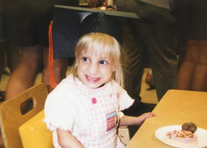 Hannah Kritzeck se narodila s primárním nanismem. I přes svůj handicap si užívá života naplno