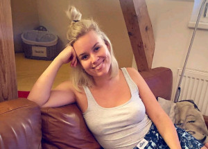 Patricie Pagáčová je těhotná. Hvězda seriálů Ulice a Sestřičky předvedla těhotenské bříško na Instagramu