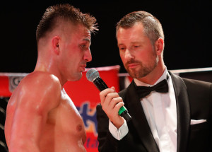 Moderátor Petr Vágner pomáhá v pražské nemocnici jako dobrovolník. Pečuje o covidové pacienty