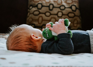 Táta Libor Bouček má neuvěřitelně roztomilého syna. Albert je v 9,5 týdnech k zulíbání