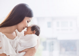 Hvězda filmů pro dospělé Drahomíra Jůzová alias Lady Dee porodila dcerku. Holčička se jmenuje Ohana