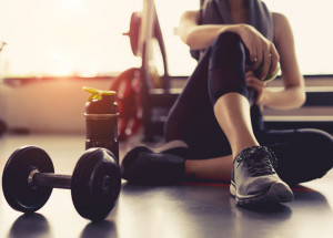 Agáta Hanychová cvičí v posilovně pětkrát týdně. Podívejte se, jak má namakané tělo