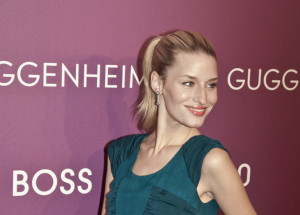 Topmodelka Linda Vojtová se stala maminkou. V New Yorku porodila syna s jedinečným jménem