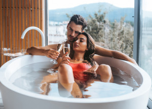 Společná koupel: Nástroj ke šťastnému a spokojenému vztahu