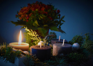 Kdy začíná advent 2021? První svíčku na adventním věnci zapálíme v neděli 28. listopadu