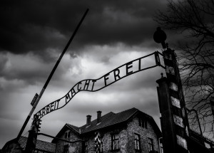 Tragický osud dívenky z Osvětimi otřásl internetem. To, co jí dozorkyně prováděly, nemělo obdoby