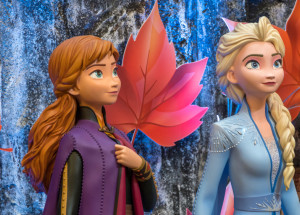 Video: Ukrajinská holčička zazpívala v krytu Let It Go z Ledového království. Všechny dojala k slzám