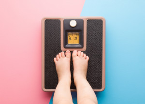 Naštvaná maminka zveřejnila dopis, který přišel ze školky: Vaše dcera je tlustá, stálo v něm