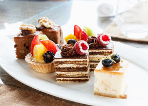 Rychlé bebe řezy bez pečení: Tento nepečený moučník ze 3 ingrediencí si zamilujete