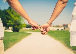 Jakým stylem se s partnerem držíte za ruce? O vašem vztahu to prozradí spoustu věci
