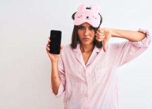 3 nápoje, které vám pomohou usnout