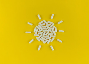 Proč se nesmí s antibiotiky na slunce? Odpověď byste měli znát ještě před odjezdem na letní dovolenou