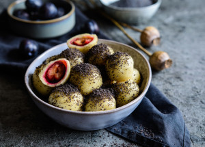 Nejlepší švestkové knedlíky z bramborového těsta: Tomuto receptu neodoláte