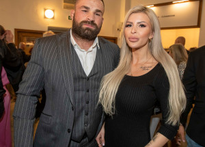 Lela Vémola odletěla do Íránu. Nechala si udělat nový nos a spravit víčka