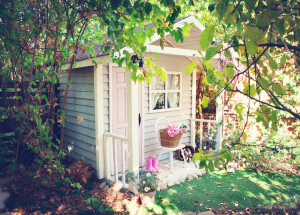 Toto dílo vybudoval mladý chlapec vlastníma rukama. Splnil si tak svůj sen