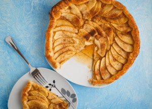 Jablečný koláč podle Mariany Prachařové: Tento chutný, zdravý a jednoduchý recept zvládne každý