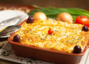 Rychlý recept na zapečenou mísu ze zbylých surovin, který vám zabere jen 25 minut