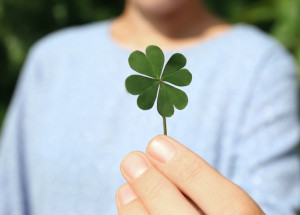 Nejšťastnější znamení zvěrokruhu roku 2023: Komu bude hrát štěstí do karet?