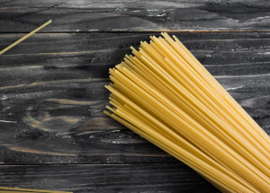 Jak odměřit porci špaget na osobu? Zvládnete to díky několika trikům