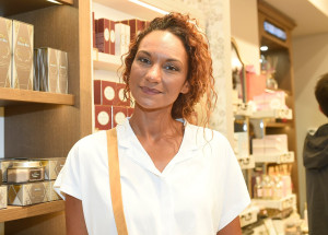 Moderátorka Lejla Abbasová prožívá rodinnou tragédii. Po zemětřesení v Turecku jsou 4 členové její rodiny mrtví, po dalších 2 ještě pátrají