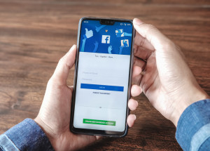 Zpěvák ze SuperStar (33) spáchal sebevraždu. Že si sáhne na život, nejprve oznámil na Facebooku