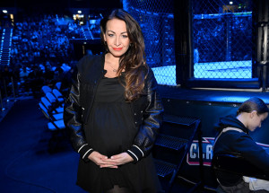 Agáta Hanychová propaguje kojení na veřejnosti. Maminky ji za tento přístup chválí