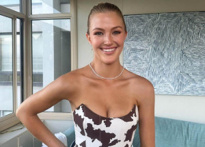 Po pádu z koně zemřela finalistka Miss Universe. Sienně Weirové bylo 23 let