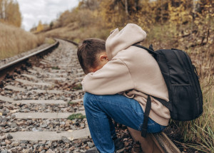 Teenageři fotili selfie na odstaveném vagóně. Pro jednoho tato klukovina skončila smrtí