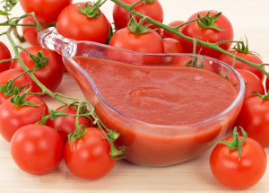 Recept na hustý rajčatový protlak. Ze zralých rajčat jej připravíte rychle a snadno