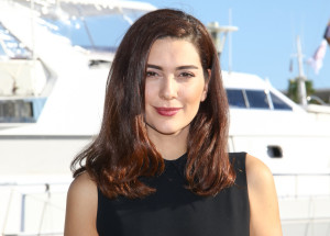 Jak dnes vypadá Šeherezáda z telenovely Tisíc a jedna noc? Změnila se k nepoznání v krátkovlasou blondýnku