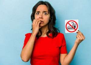 Thajský pokrm Koi Pla je nejnebezpečnějším jídlem světa. Ročně zabije až 20 tisíc lidí